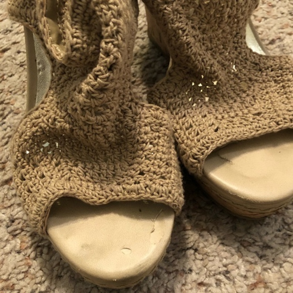 Audrey Brooke Crochet Tan Wedges - Picture 6 of 6